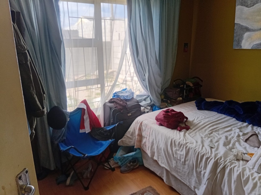 3 Bedroom Property for Sale in Ikwezi Park Western Cape
